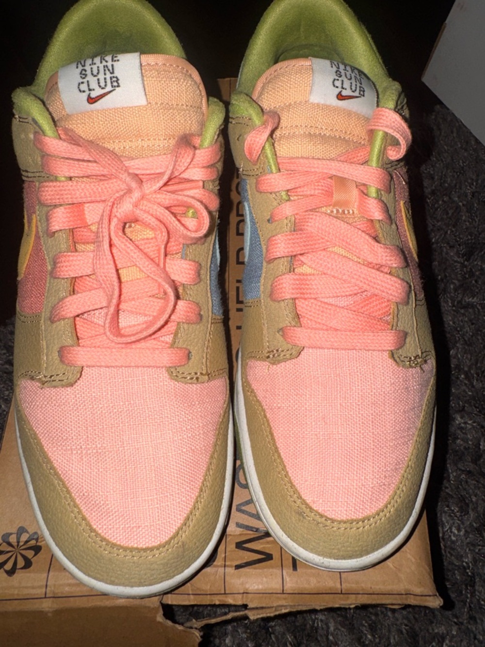 Nike Dunk Low Sun Club Sneakers